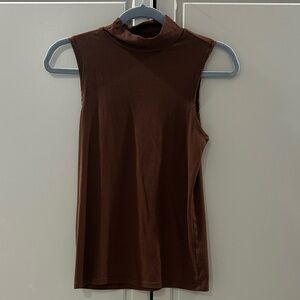 No Boundaries Brown Sleeveless Top